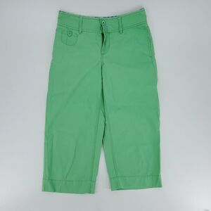 LL BEAN Womens 6 green knee length shorts